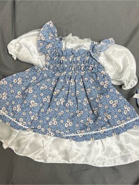 Vintage Doll Dress Unbranded Blue Daisy Print Touch Fastener Baby Dress Ruffle
